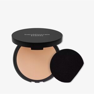bareMinerals BAREPRO Performance Wear Powder Foundation - Natural Beige